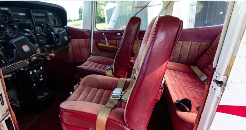 1975 Cessna 182P Photo 6