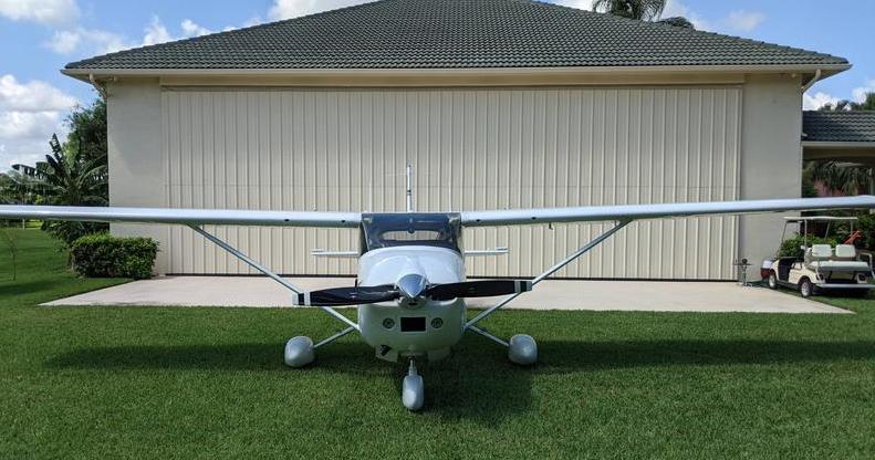 Cessna 182Q Skylane Photo 4