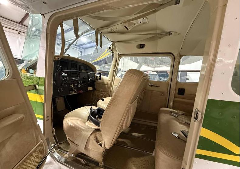 1956 CESSNA 182 Photo 4