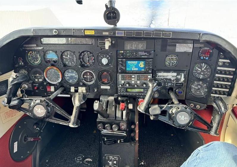 1975 Mooney M20F Photo 5
