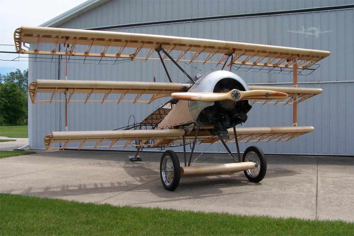 2017 FOKKER DR 1 Photo 6