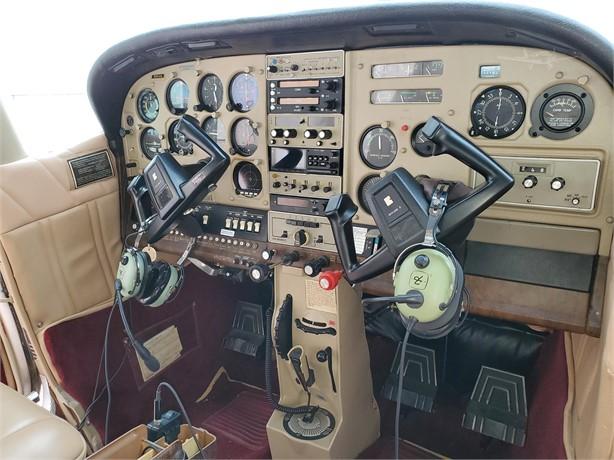 1978 CESSNA 182Q SKYLANE Photo 4