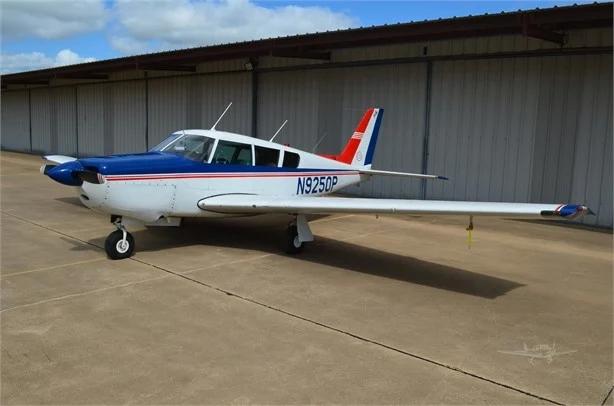 1967 PIPER COMANCHE 260 Photo 2