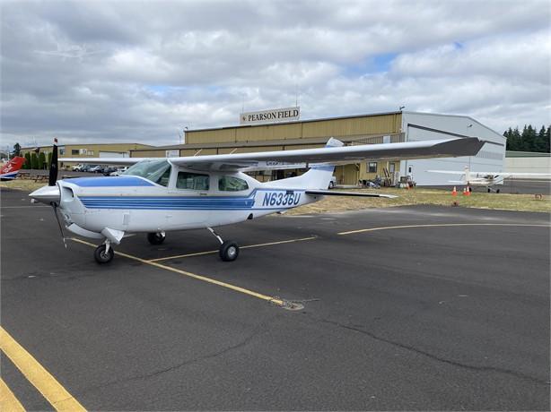 1985 CESSNA TURBO 210R Photo 2
