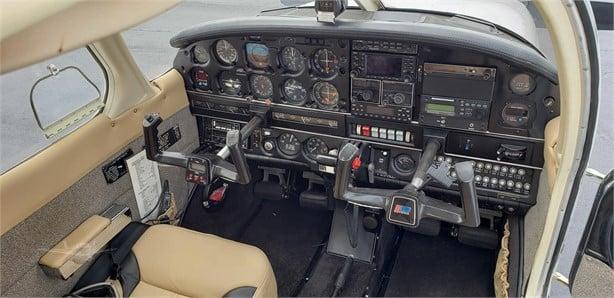 1981 PIPER DAKOTA Photo 5