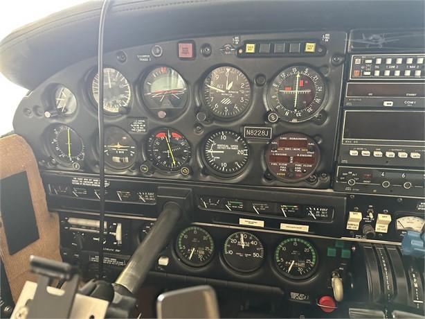 1980 PIPER SENECA II Photo 3