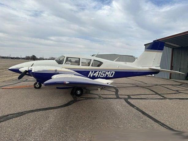 1966 PIPER AZTEC Photo 3