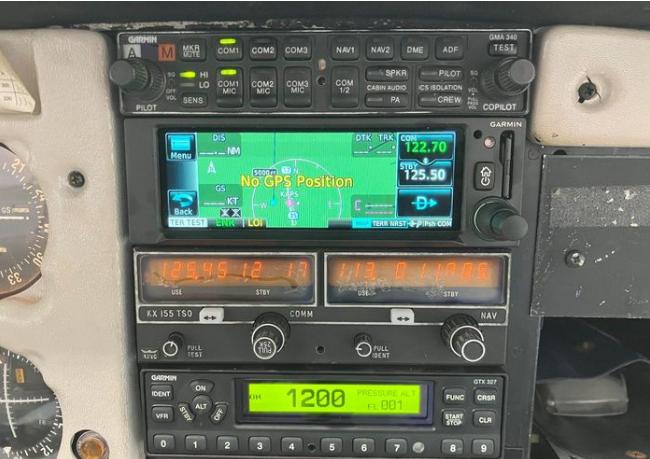 1974 PIPER CHEROKEE 140 Photo 7