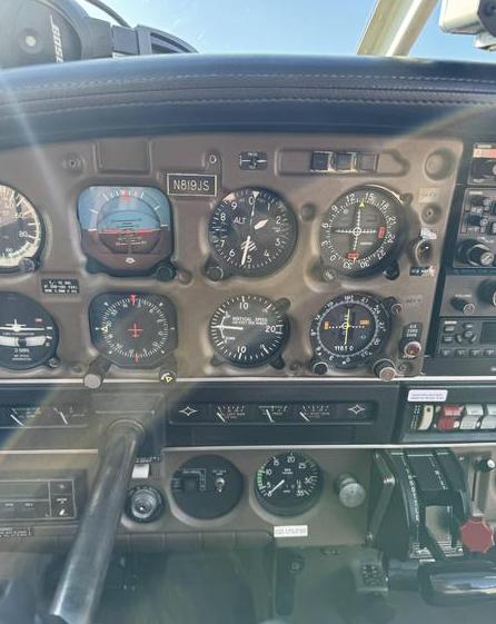 1980 Piper Archer ll Photo 5