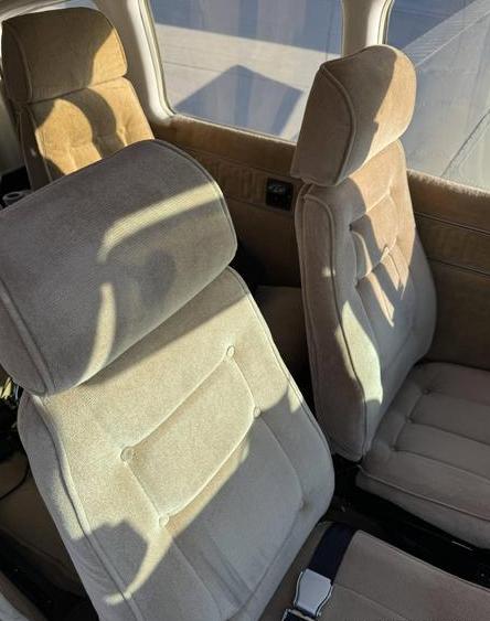 1980 Piper Archer ll Photo 2