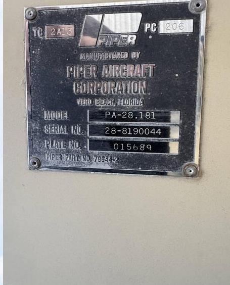 1980 Piper Archer ll Photo 2