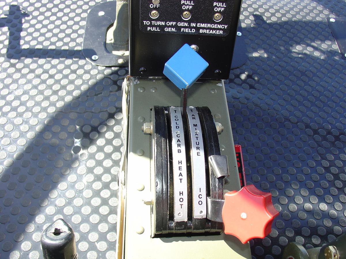 Hiller UH-12B Photo 6