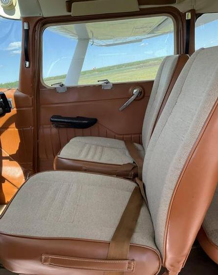 1977 Cessna A185F Amphibian Photo 3