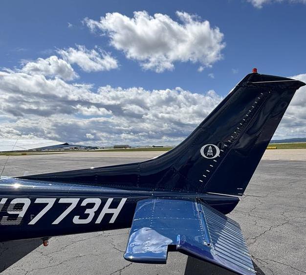 1981 CESSNA 182R Photo 2