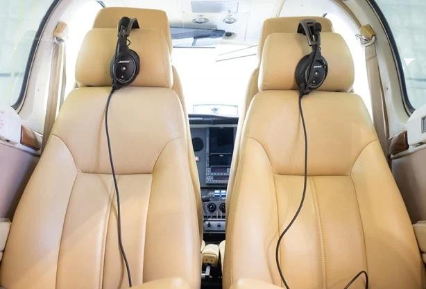 1994 BEECHCRAFT 58 BARON Photo 5