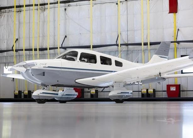 1997 PIPER ARCHER III Photo 3
