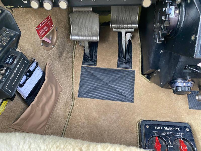 1991 Beech BE58 Baron Photo 6