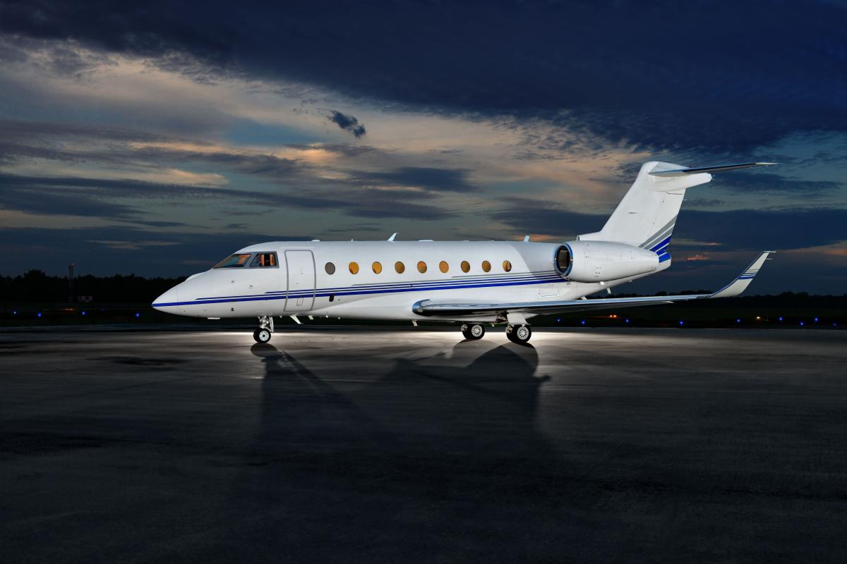 2013 Gulfstream G280 Photo 2