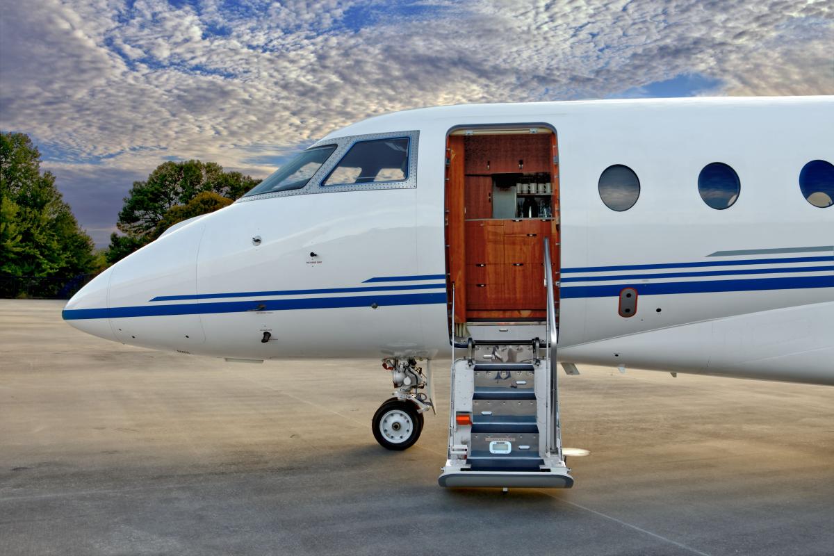 2013 Gulfstream G280 Photo 2