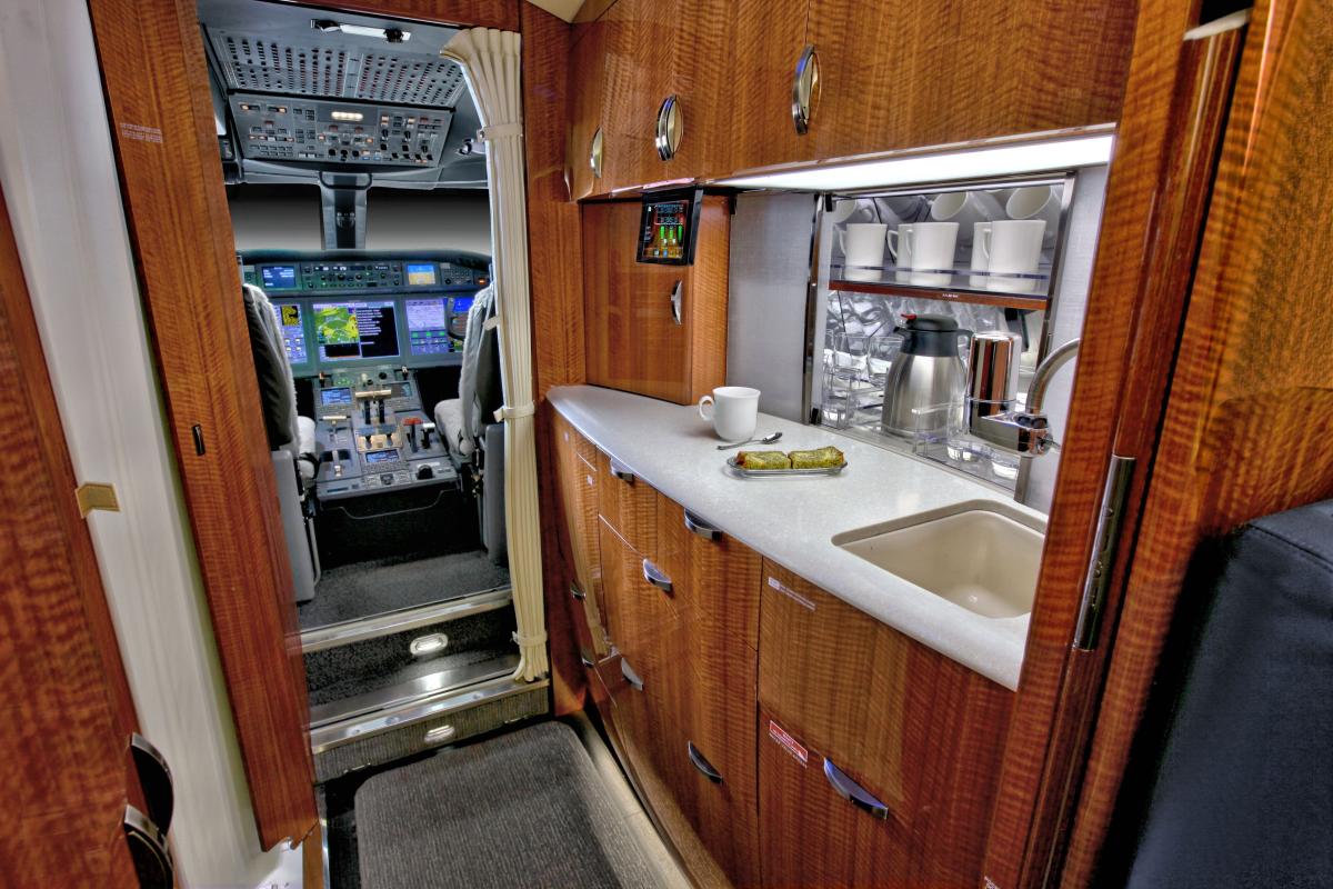 2013 Gulfstream G280 Photo 6