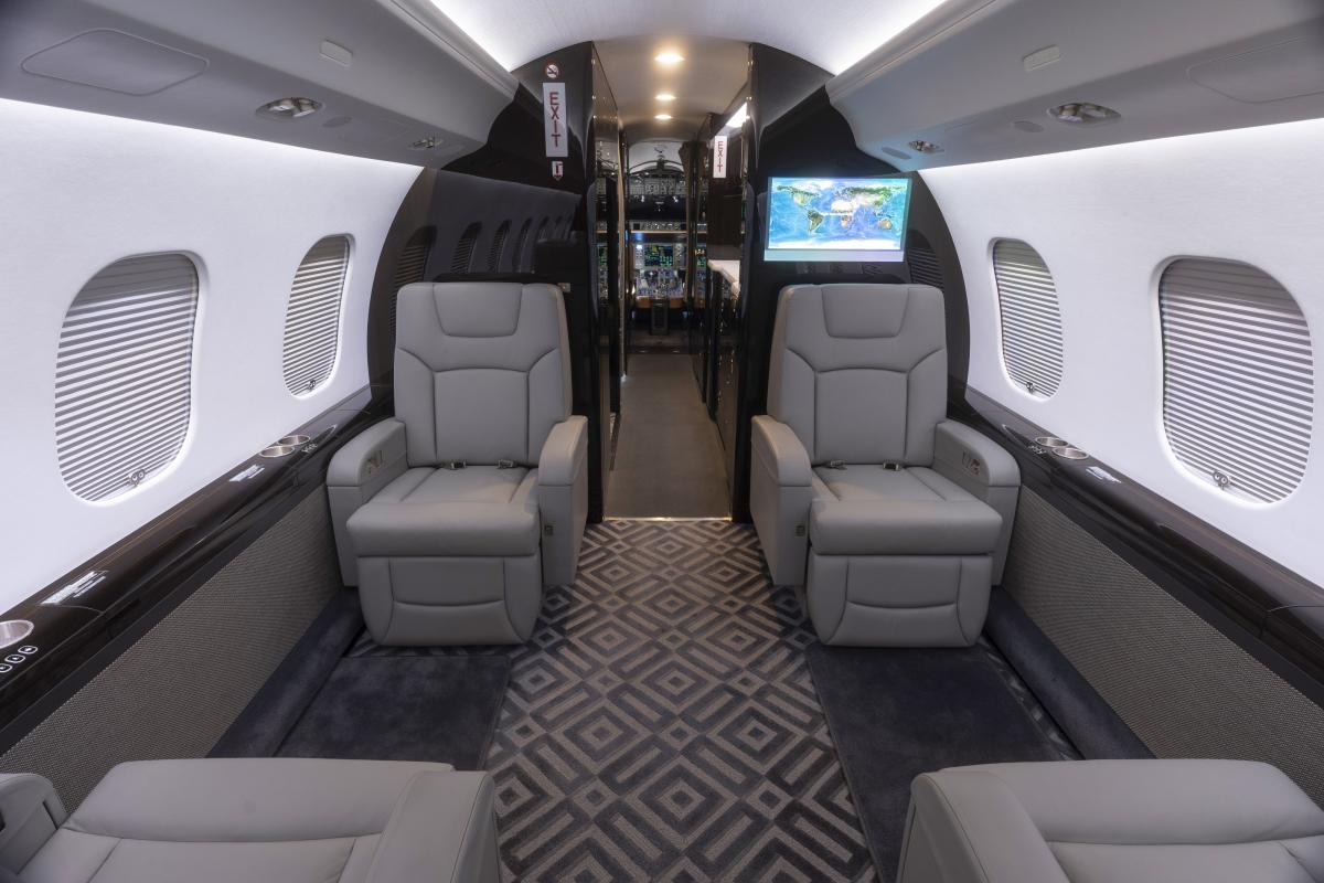 2016 Global 6000 Photo 4