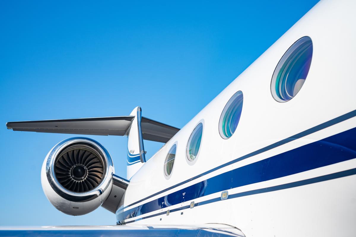 2009 Gulfstream G550 Photo 7