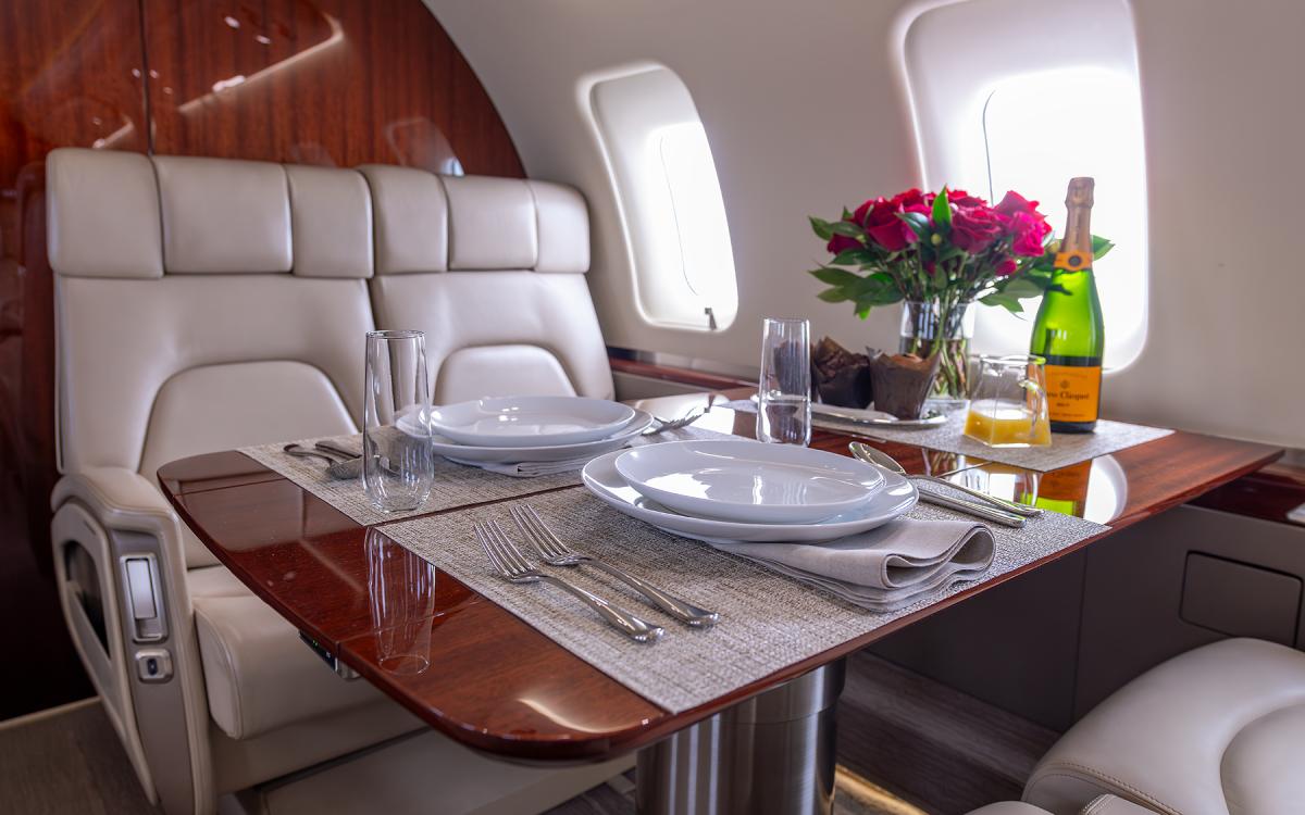 2017 Challenger 650 s/n 6064 Photo 6