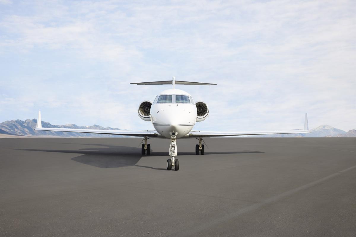 2011 Gulfstream G450 Photo 5