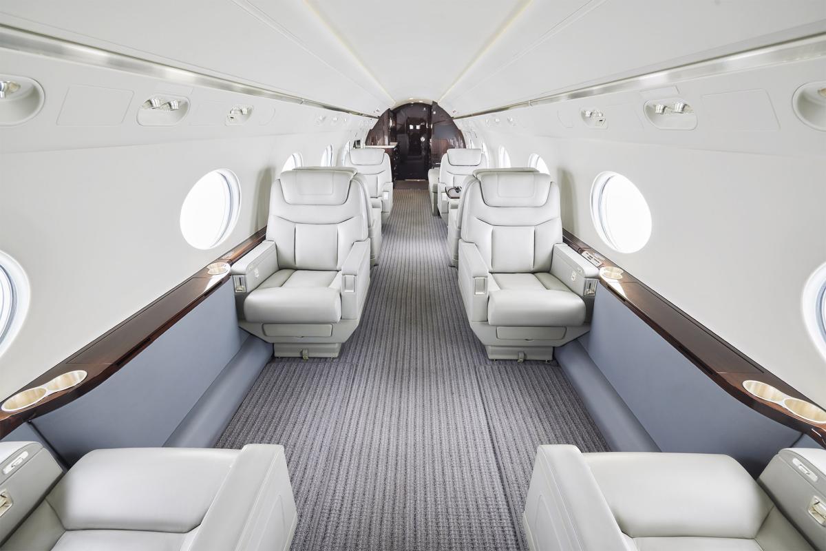 2011 Gulfstream G450 Photo 7
