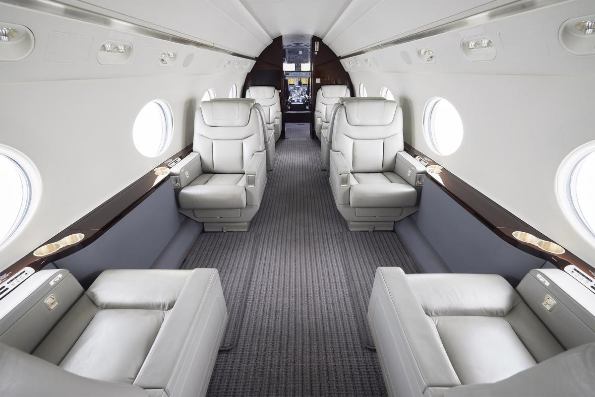 2011 Gulfstream G450 Photo 4
