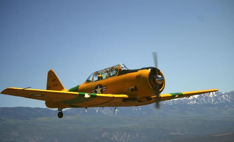 NORTH AMERICAN SNJ-6 Photo 2