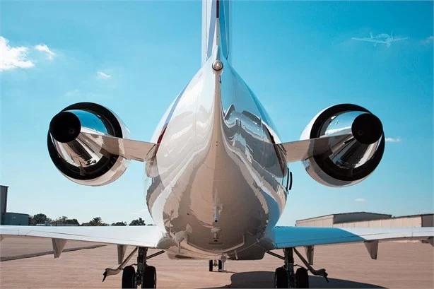 2017 BOMBARDIER CHALLENGER 650 Photo 6