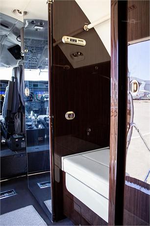 2014 GULFSTREAM G450 Photo 2