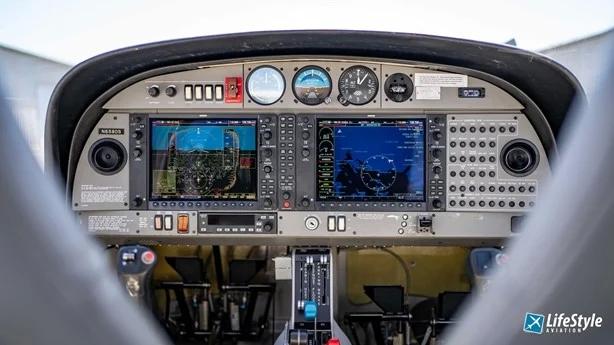 2006 DIAMOND DA40 Photo 3