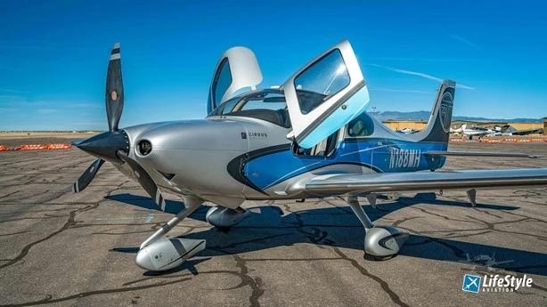 2013 CIRRUS SR22-G5 TURBO Photo 2