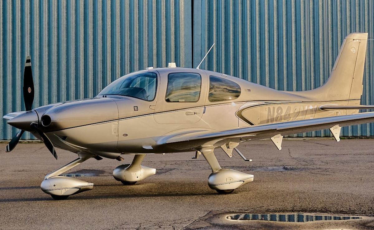 2021 Cirrus SR22T G6 GTS Photo 2