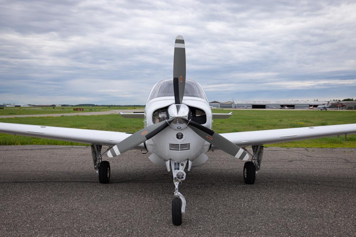 2013 Beechcraft G36 Bonanza Photo 2