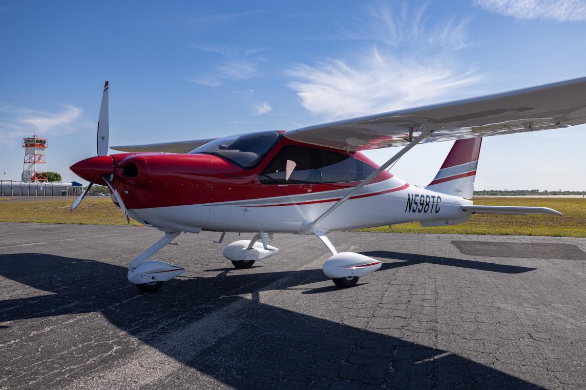2022 Tecnam P2010 TDI Photo 2