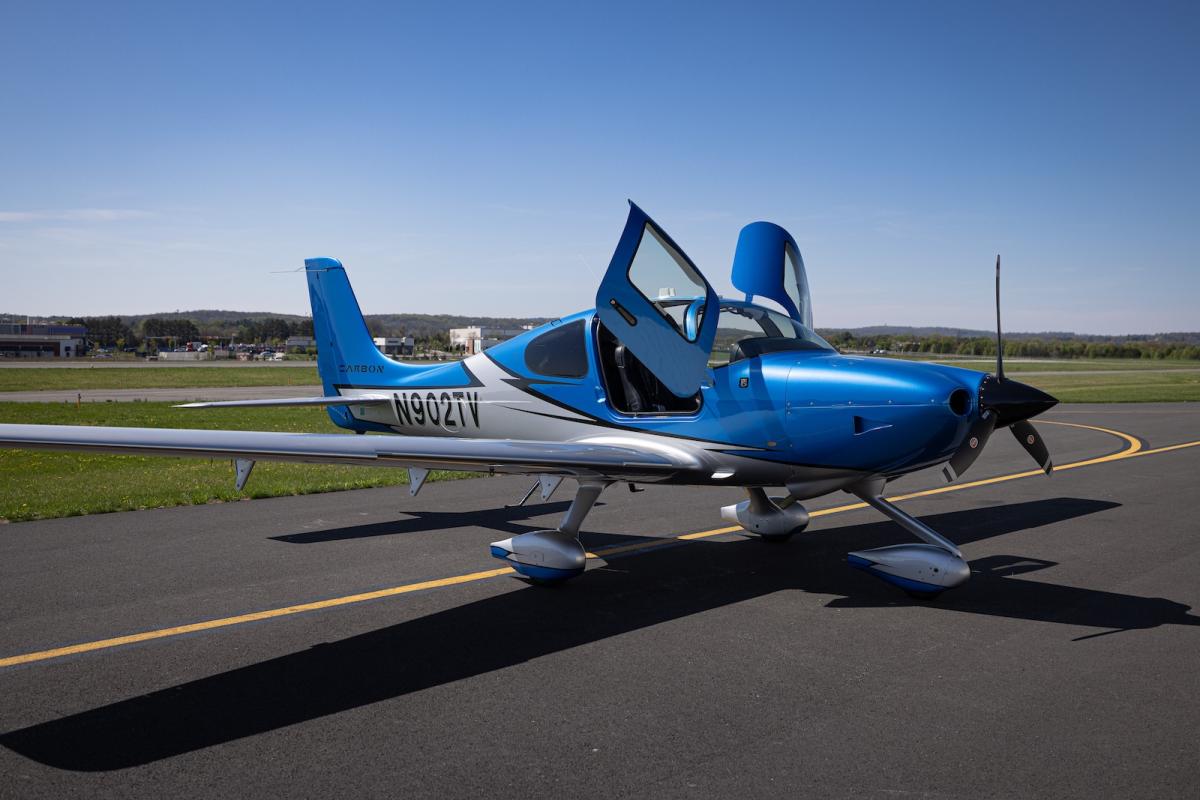 2020 Cirrus SR20 G6 Premium Photo 2