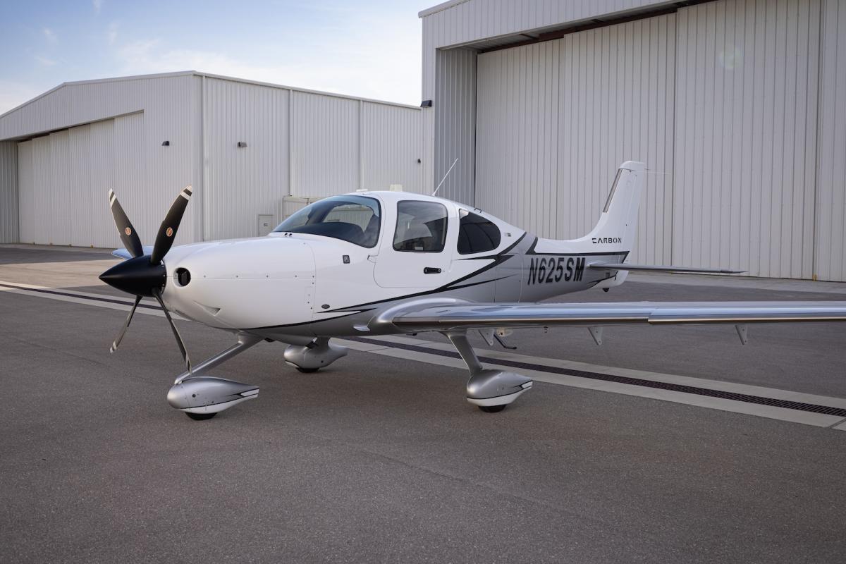 2021 Cirrus SR22T G6 GTS Photo 2