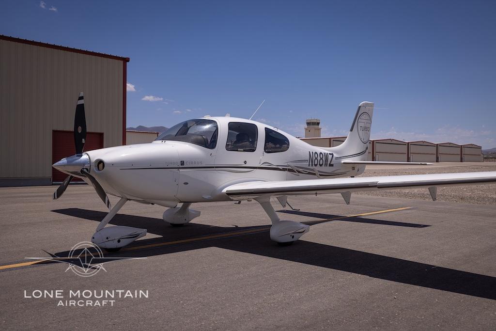 2009 Cirrus SR22 G3 GTS Turbo Photo 2