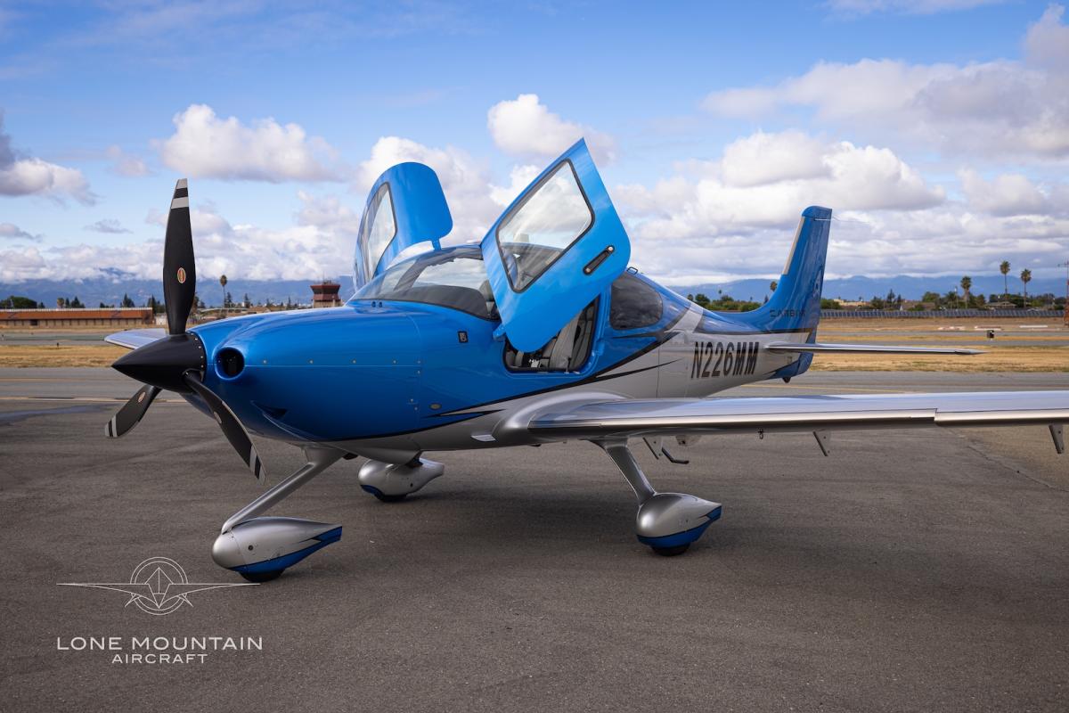 2020 Cirrus SR22T G6 GTS Photo 2