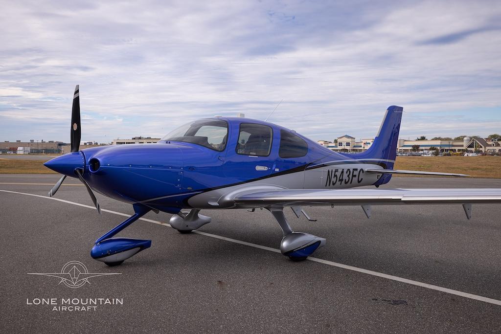 2025 Cirrus SR22 G7+ Photo 2