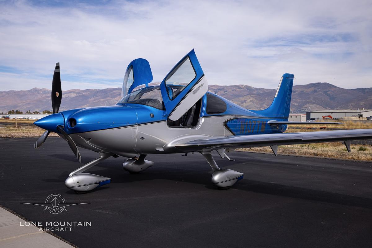 2020 Cirrus SR22T G6 GTS Photo 2