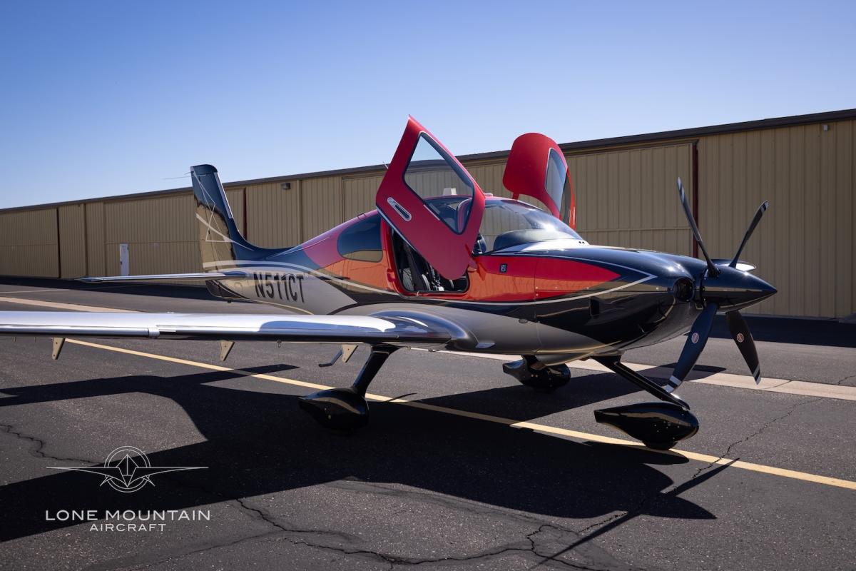 2023 Cirrus SR22T G6 GTS Photo 2
