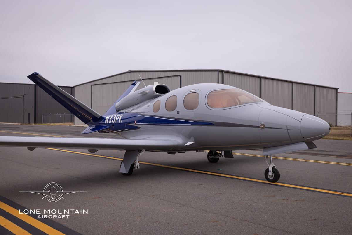 2020 Cirrus SF50 G2 Vision Jet Photo 2