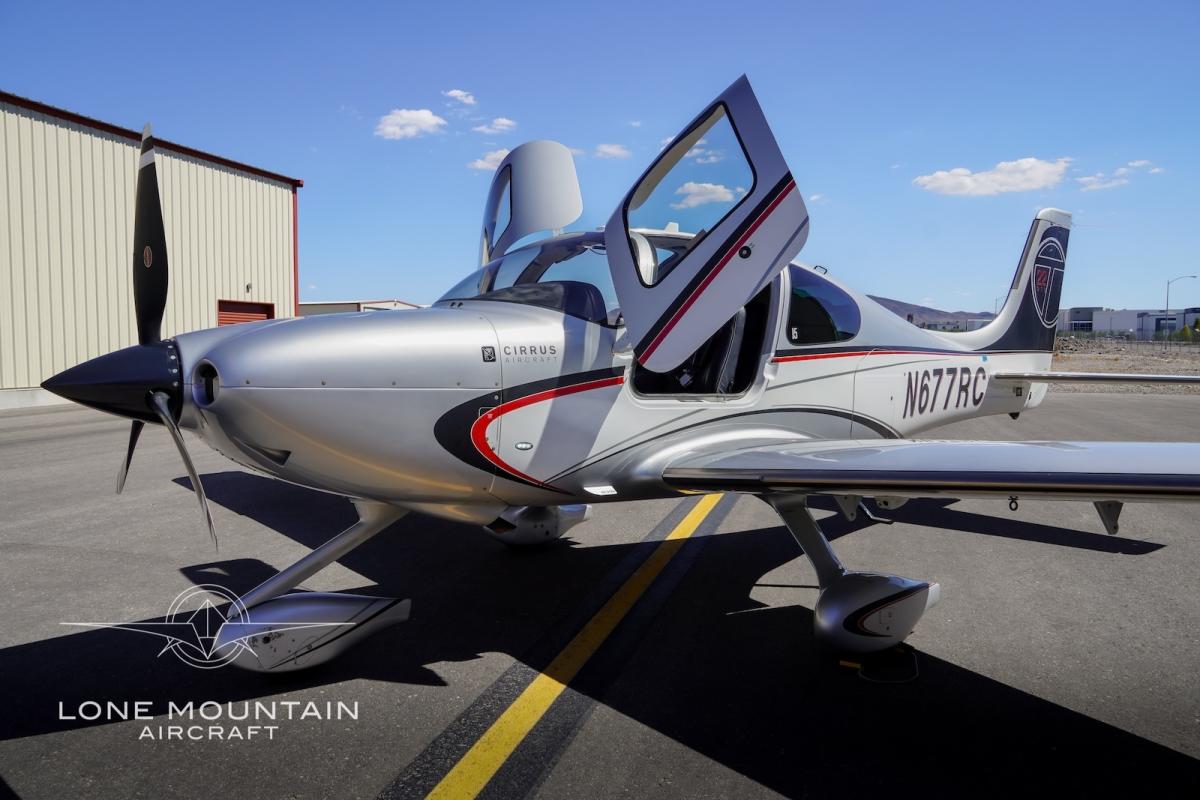 2013 Cirrus SR22T G5 GTS Photo 2