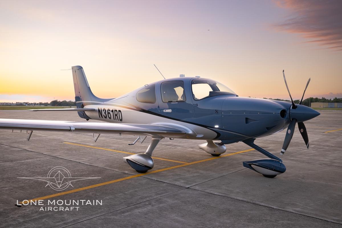 2025 Cirrus SR22T G7 GTS Photo 2