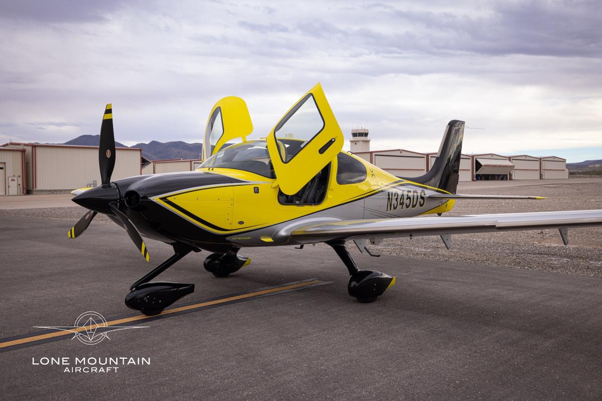 2019 Cirrus SR22T G6 GTS Photo 2