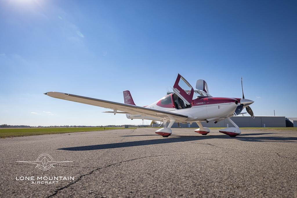 2008 Cirrus SR22 G3 GTS Turbo Photo 2